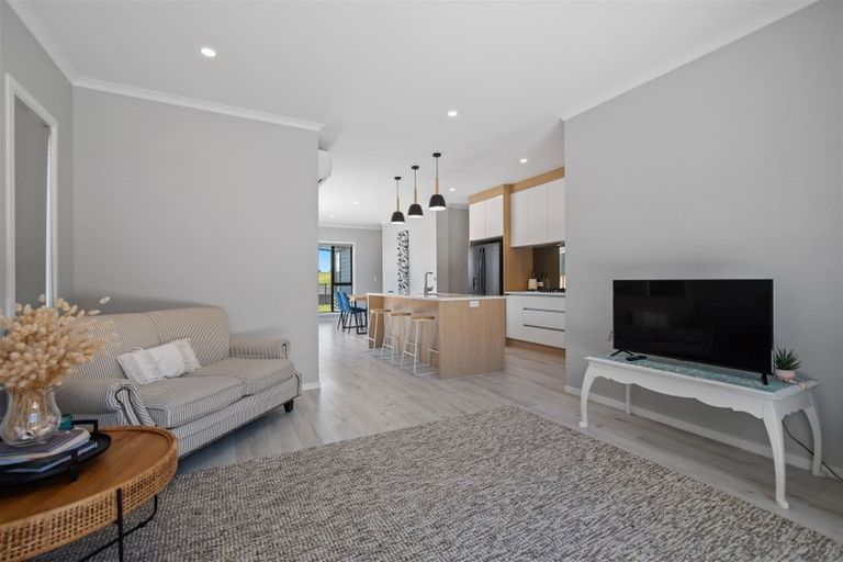 Photo of property in 11 Paiaka Place, Rototuna North, Hamilton, 3210