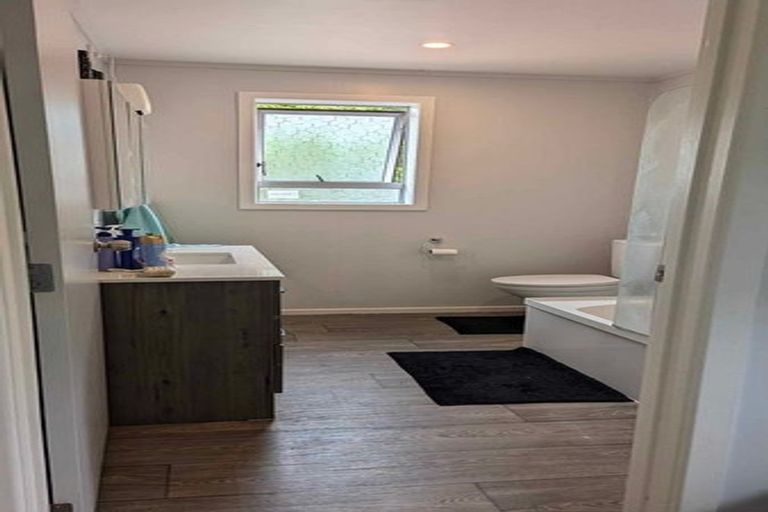 Photo of property in 8 Stirling Street, Te Aroha, 3320