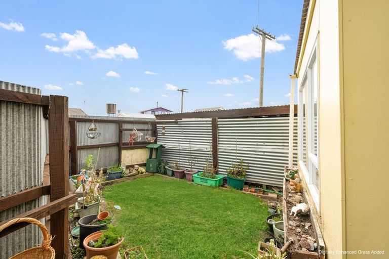 Photo of property in 2 Campbell Terrace, Motunau, Greta Valley, 7387