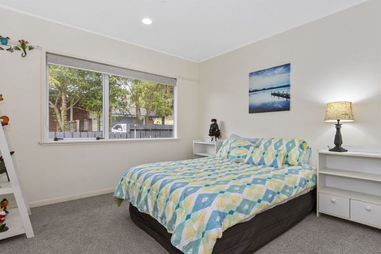 Photo of property in 1 Highgrove Place, Bethlehem, Tauranga, 3110