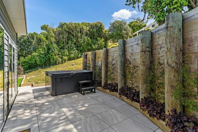 Photo of property in 145 Fraser Avenue, Johnsonville, Wellington, 6035