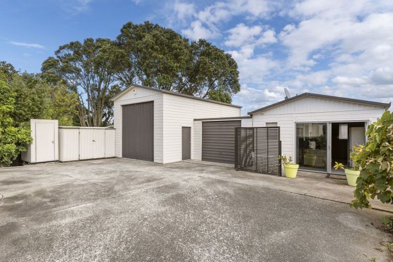 Photo of property in 10 Hillview Road, Waihi Beach, 3611