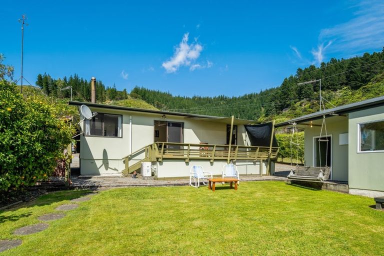 Photo of property in 7 Hakahaka Road, Port Underwood, Picton, 7281