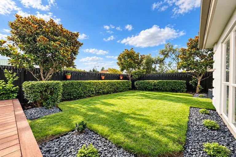 Photo of property in 2 Sandholm Close, North New Brighton, Christchurch, 8083