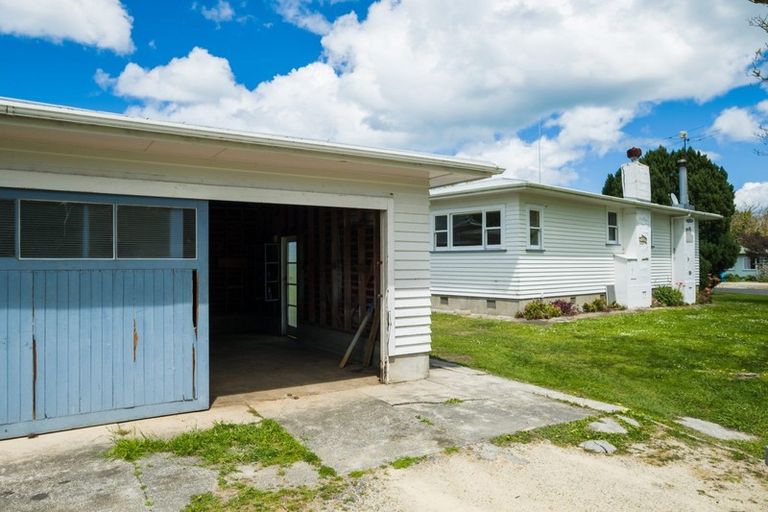 Photo of property in 23 Marian Drive, Inner Kaiti, Gisborne, 4010