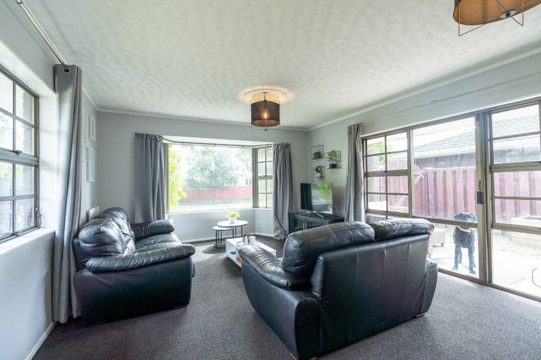 Photo of property in 4 Truscott Grove, Awapuni, Palmerston North, 4412