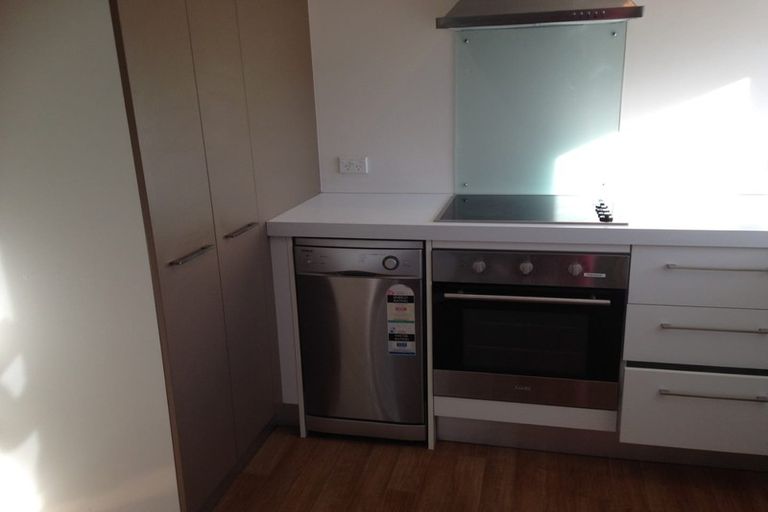 Photo of property in 137a Geraldine Street, Edgeware, Christchurch, 8013