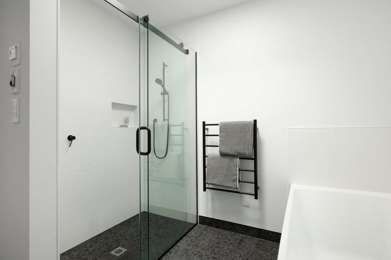 Photo of property in 70b The Boulevard, Papamoa Beach, Papamoa, 3118