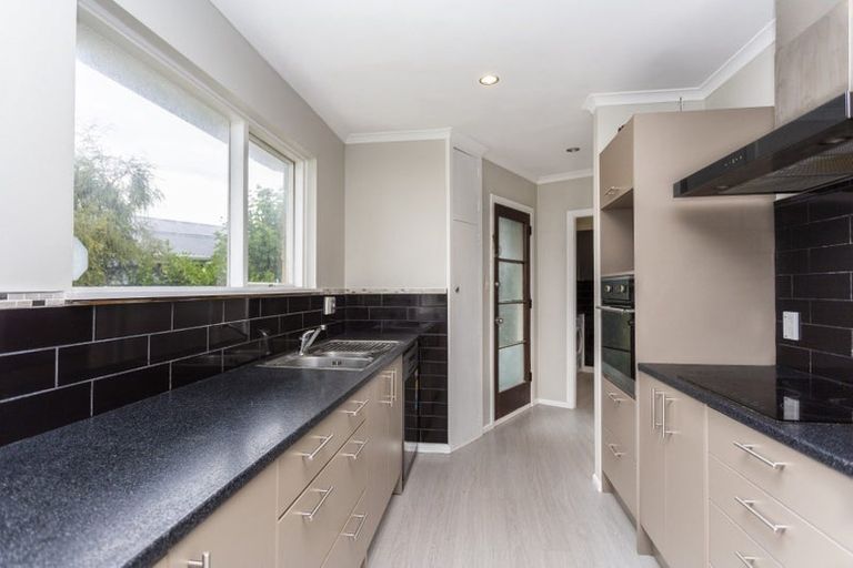 Photo of property in 21 Clydesdale Street, Woolston, Christchurch, 8062