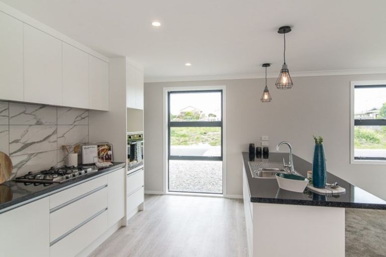 Photo of property in 1 Seagrass Place, Otaki Beach, Otaki, 5512