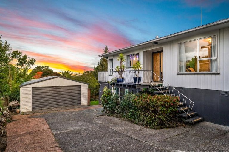 Photo of property in 437 Don Buck Road, Massey, Auckland, 0614
