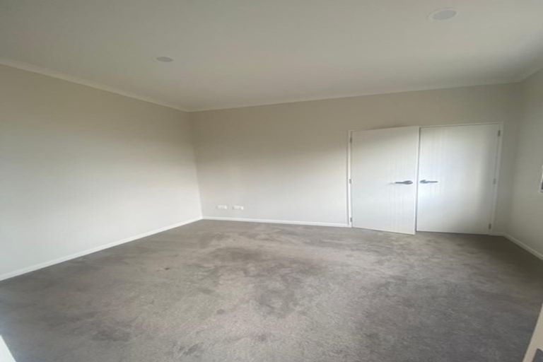 Photo of property in 35 Lisnoble Road, Flat Bush, Auckland, 2019