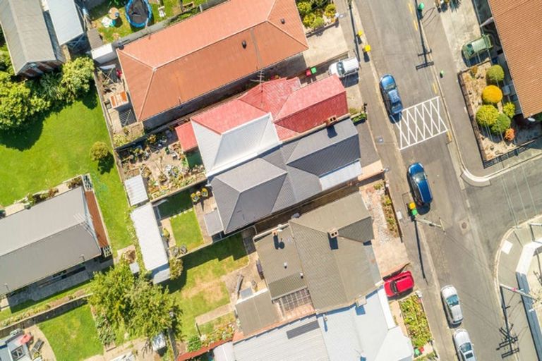 Photo of property in 56 Surrey Street, Caversham, Dunedin, 9012