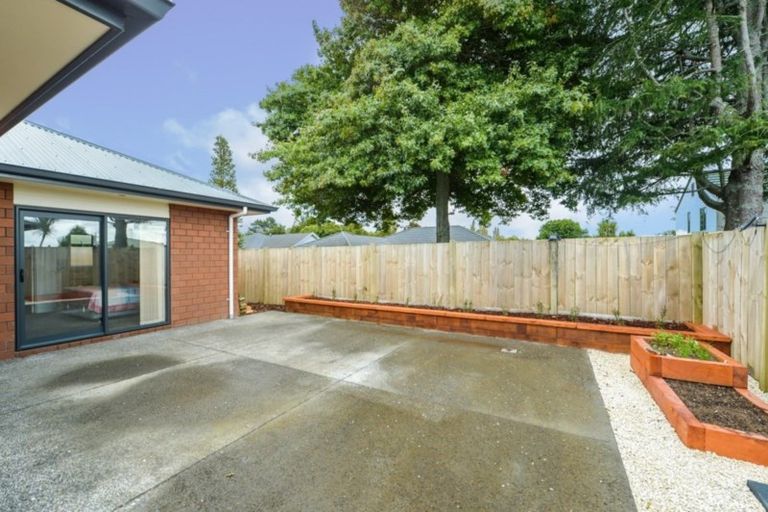 Photo of property in 51 Tupelo Street, Pukete, Hamilton, 3200