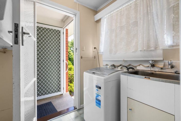 Photo of property in 10 Bowen Place, St Andrews, Hamilton, 3200