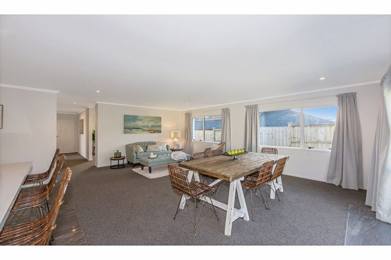 Photo of property in 162 Wainui Road, Silverdale, 0932