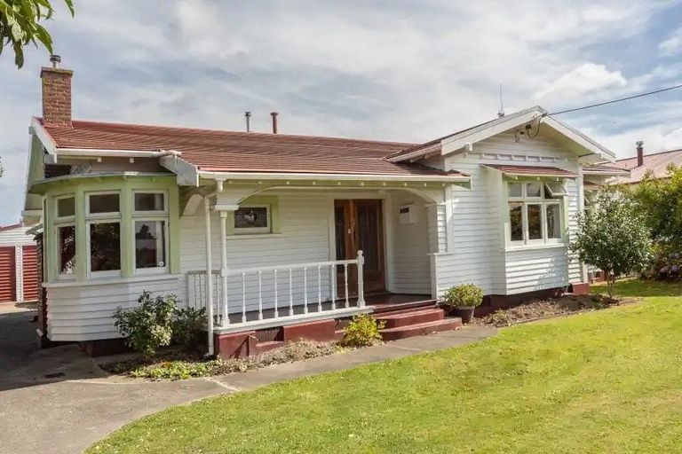 Photo of property in 16 Fitzroy Street, Feilding, 4702