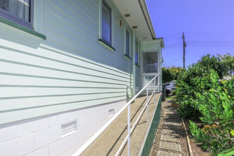 Photo of property in 9 West Crescent, Te Puru, Thames, 3575