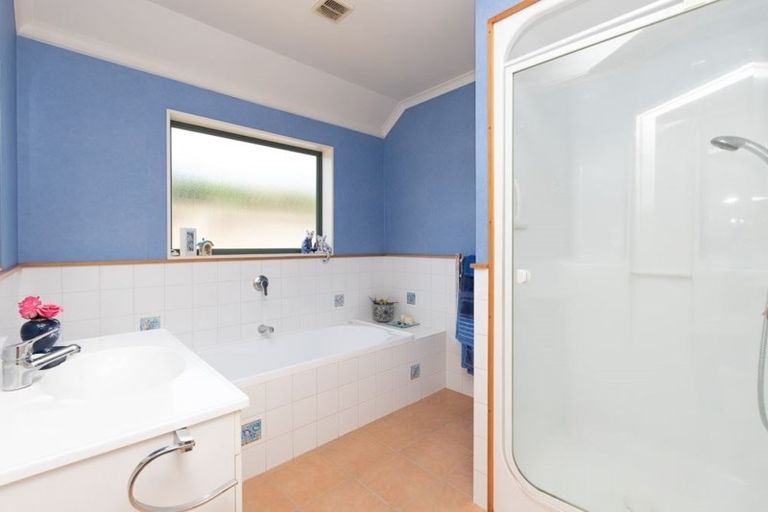 Photo of property in 21 Grosvenor Place, Rototuna, Hamilton, 3210