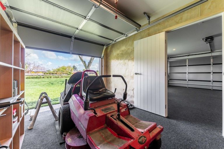 Photo of property in 1 De La Mare Drive, Leamington, Cambridge, 3432