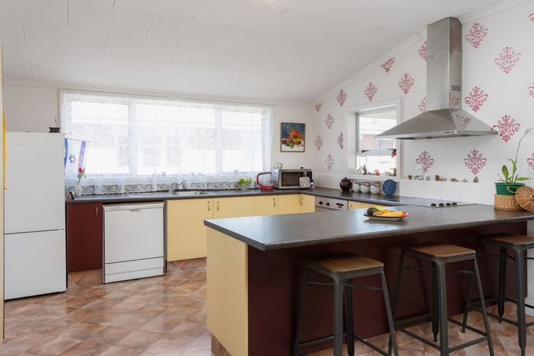 Photo of property in 13 Linton Street, Mayfield, Blenheim, 7201