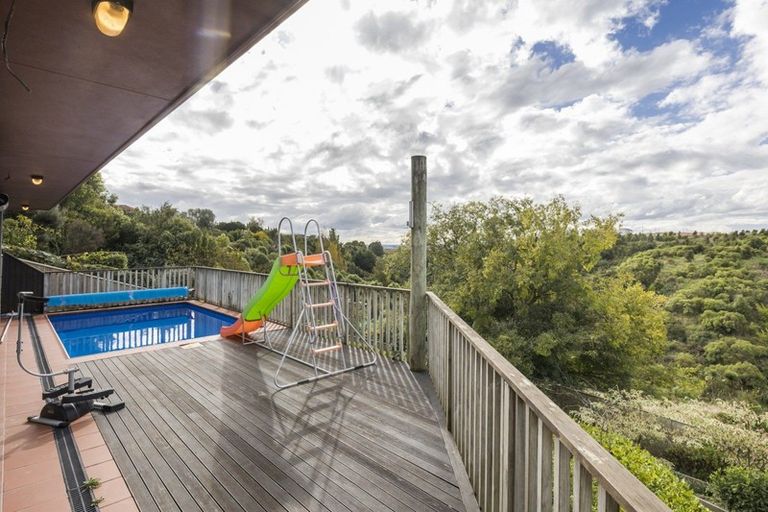 Photo of property in 47 Ruapehu Drive, Fitzherbert, Palmerston North, 4410