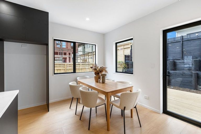 Photo of property in 17 Cordyline Street, Westgate, 0814