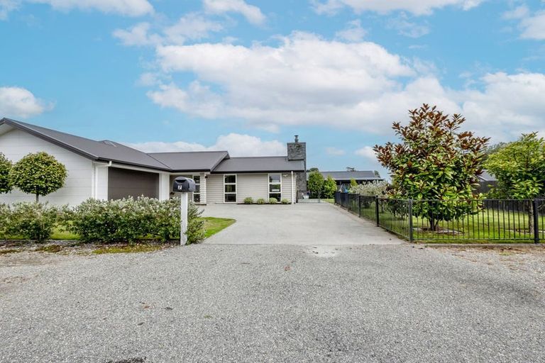 Photo of property in 7 Pine Tree Road, Kaniere, Hokitika, 7811