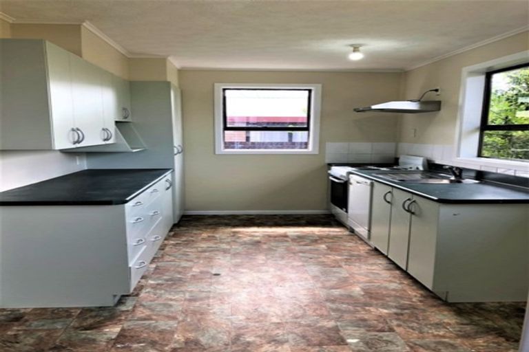 Photo of property in 43 Cargill Street, Papakura, 2110