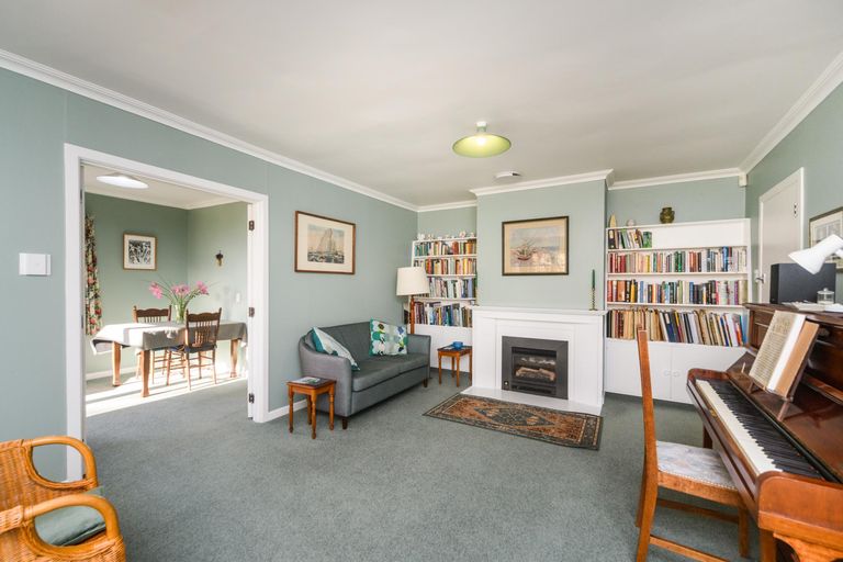 Photo of property in 99 North Street, Palmerston North, 4410