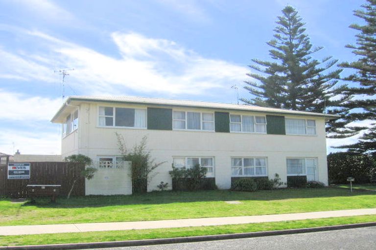 Photo of property in 4/27 Clyde Street, Mount Maunganui, 3116