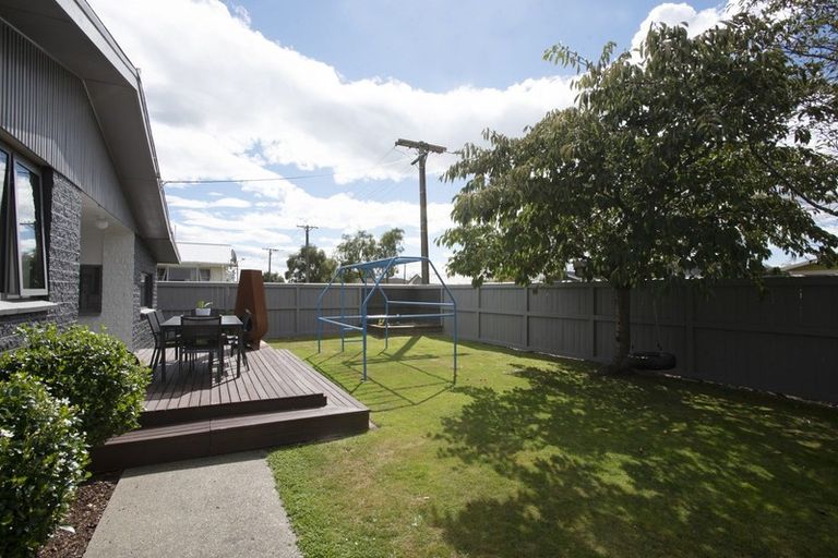 Photo of property in 1 Anne Street, Winton, 9720