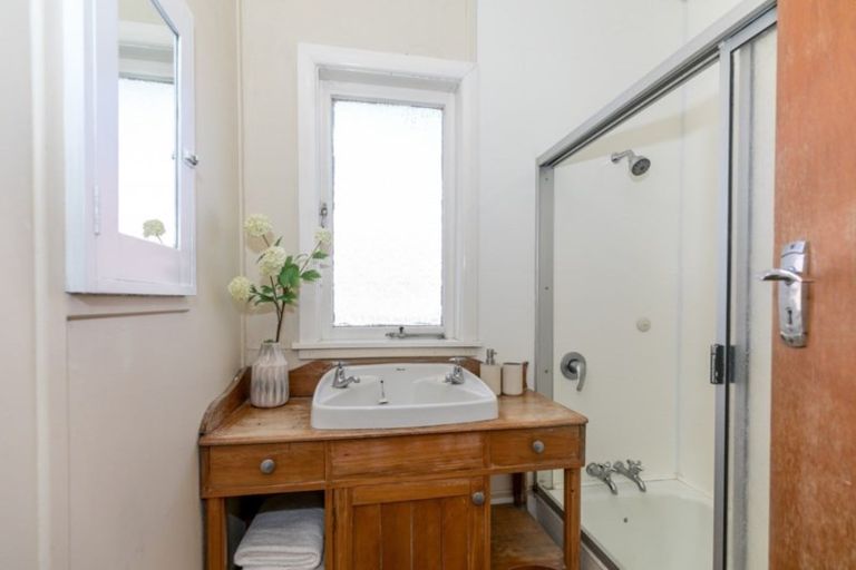 Photo of property in 3a Denz Street, Maeroa, Hamilton, 3200