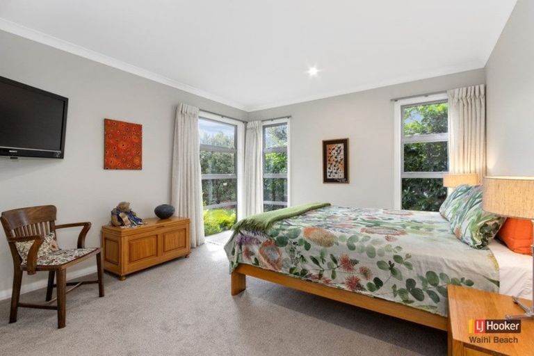 Photo of property in 31 Browns Drive, Waihi Beach, 3611