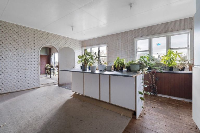 Photo of property in 201 Shirriffs Road, Awapuni, Palmerston North, 4412