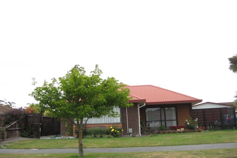 Photo of property in 47 Cowes Street, Avondale, Christchurch, 8061