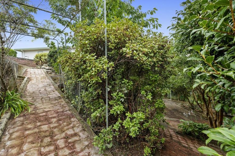 Photo of property in 175 Govett Avenue, Frankleigh Park, New Plymouth, 4310