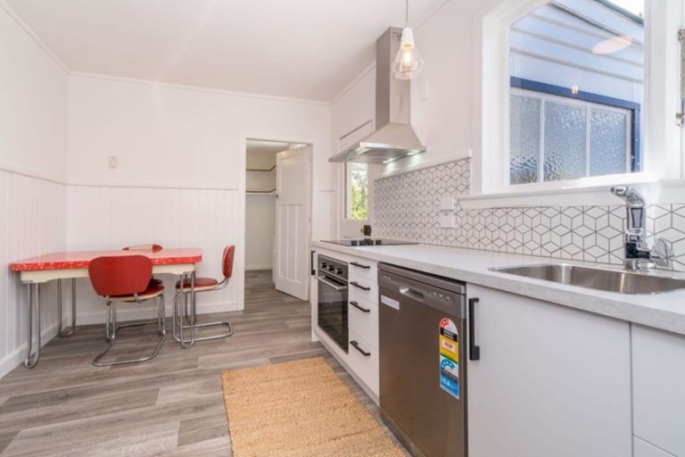 Photo of property in 17 Trafalgar Street, Saint Kilda, Dunedin, 9012