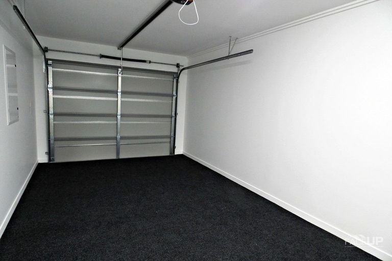 Photo of property in 24 Saltmarsh Road, Hobsonville, Auckland, 0616