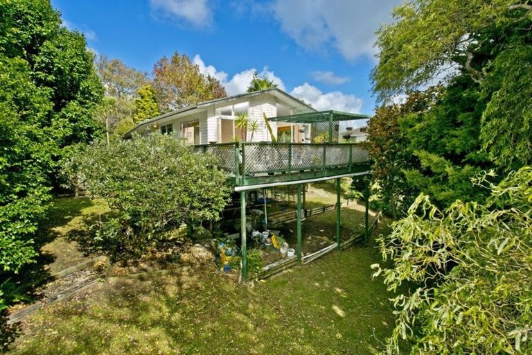 Photo of property in 37 Seon Place, Birkdale, Auckland, 0626