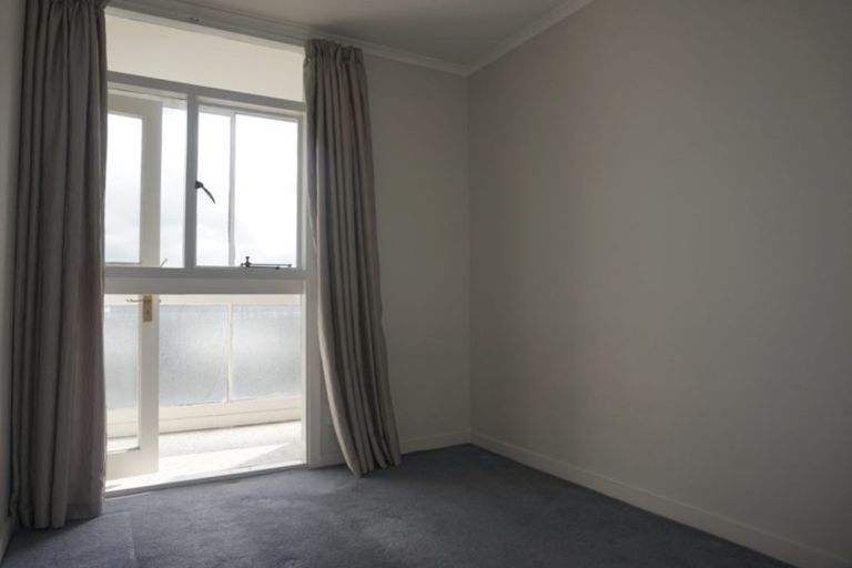 Photo of property in Garlinge Apartments, 14 Rhodes Street, Merivale, Christchurch, 8014