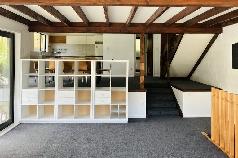 Photo of property in 21a Cockayne Road, Khandallah, Wellington, 6035