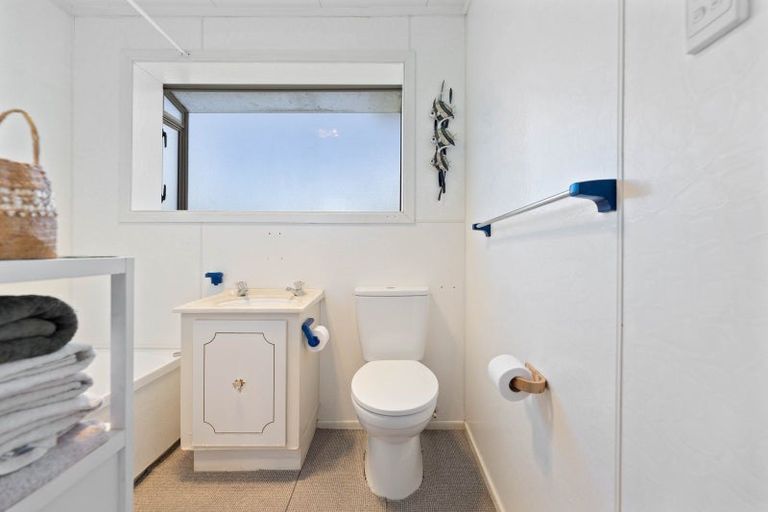 Photo of property in 12 Mawake Place, Turangi, 3334