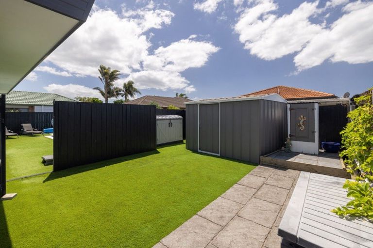 Photo of property in 8 Nicole Place, Papamoa Beach, Papamoa, 3118