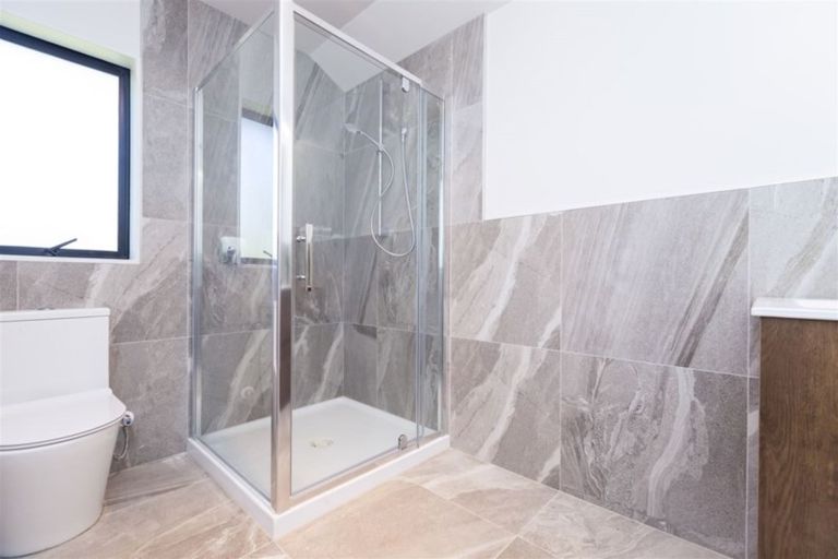 Photo of property in 34b Rodney Street, Howick, Auckland, 2014