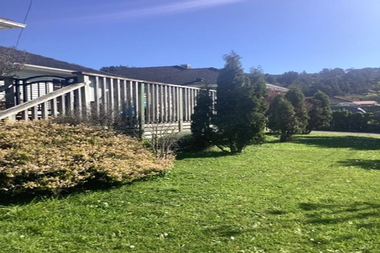 Photo of property in 7 Hanson Grove, Stokes Valley, Lower Hutt, 5019