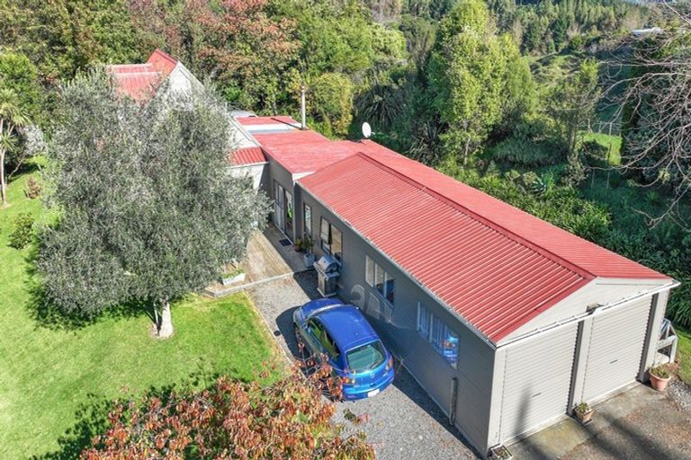 Photo of property in 18 Aropaoanui Road, Tangoio, Napier, 4181