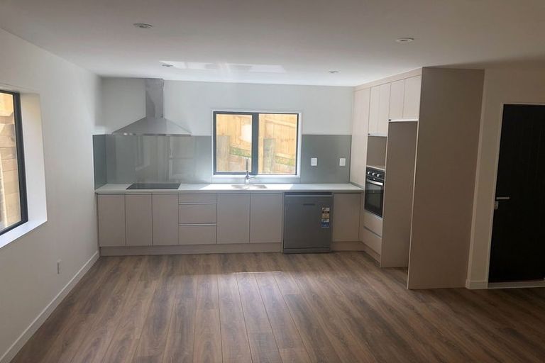 Photo of property in 31a Castleton Street, Birkdale, Auckland, 0626