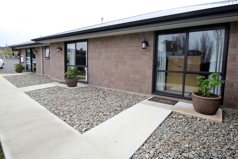 Photo of property in 44 Blue Stone Drive, Waiareka Junction, Oamaru, 9401