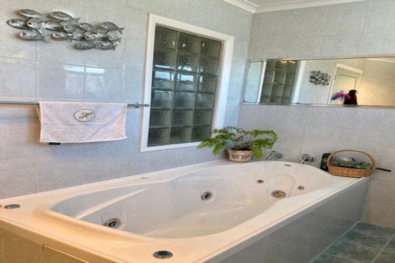 Photo of property in 331 Kairanga Bunnythorpe Road, Bunnythorpe, Palmerston North, 4478